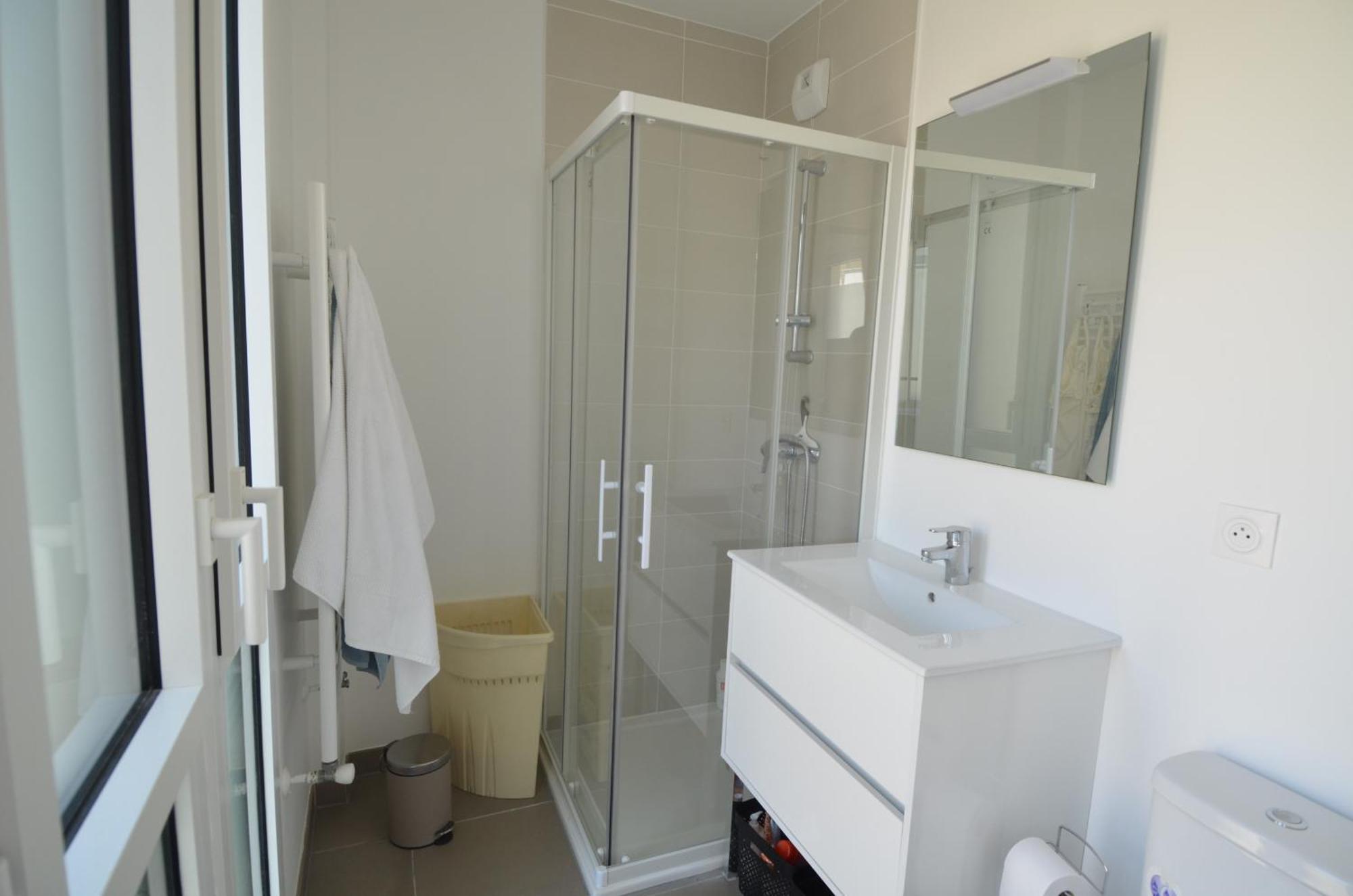 Villa Smolett - Appartement Cosy Au Coeur Du Quartier Du Port Niza Exterior foto