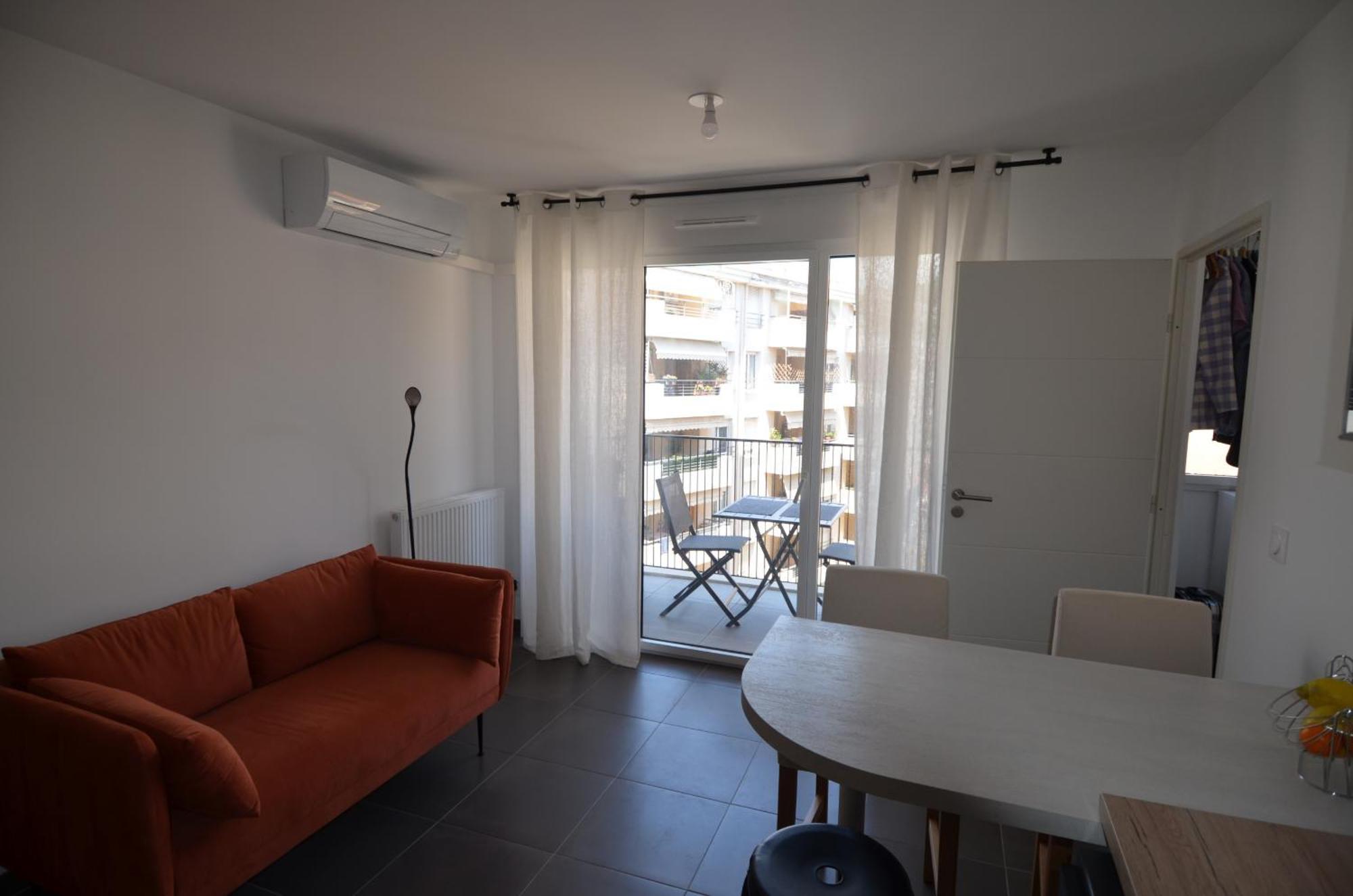 Villa Smolett - Appartement Cosy Au Coeur Du Quartier Du Port Niza Exterior foto